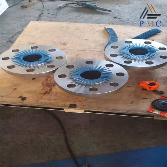 ANSI B16.5/ASTM A105 DIN/ГОСТ/BS Углеродистая сталь/Q235/Нержавеющая сталь FF RF Wn/So/Резьба/Пластина/Раструб Кованый фланец Производство Китай